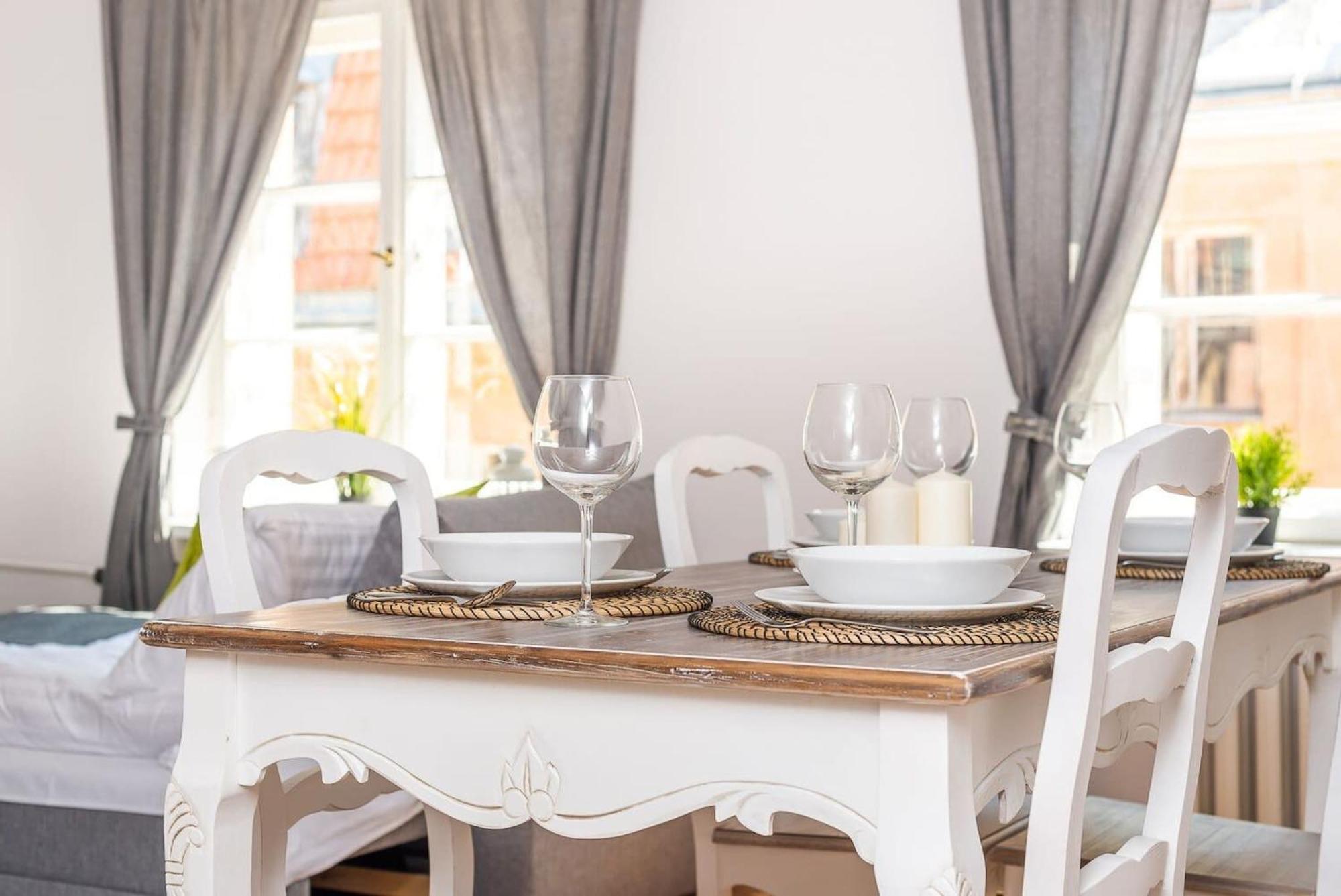 Senatorska 7 By Noclegi Renters Warsaw Ngoại thất bức ảnh